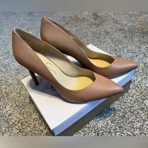 Jessica Simpson Nude Heels